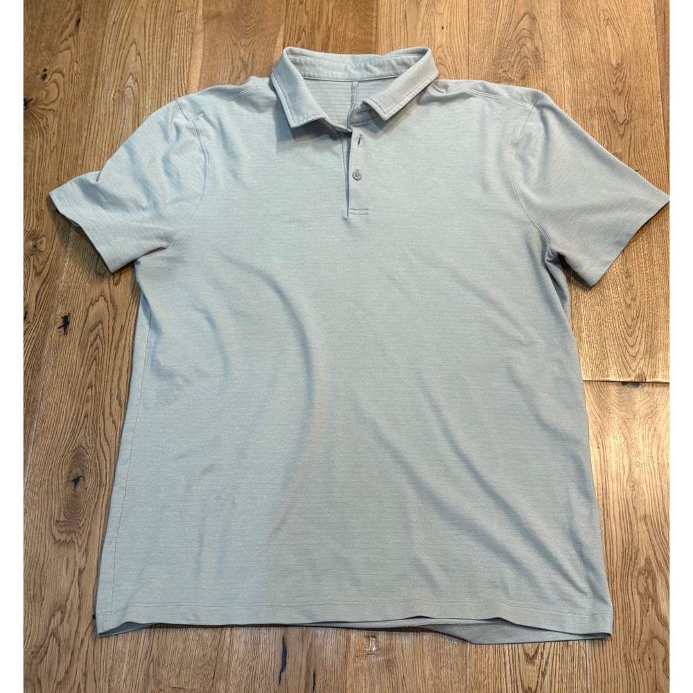Lululemon Evolution Striped Short Sleeve Polo Shirt Light Gray Size Large